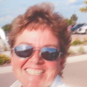 Meet your Posher, Teresa